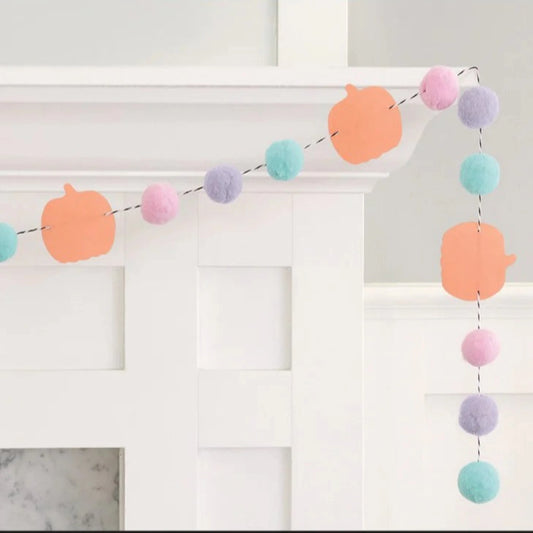 Pom Pom Garland with Felt Pumpkins