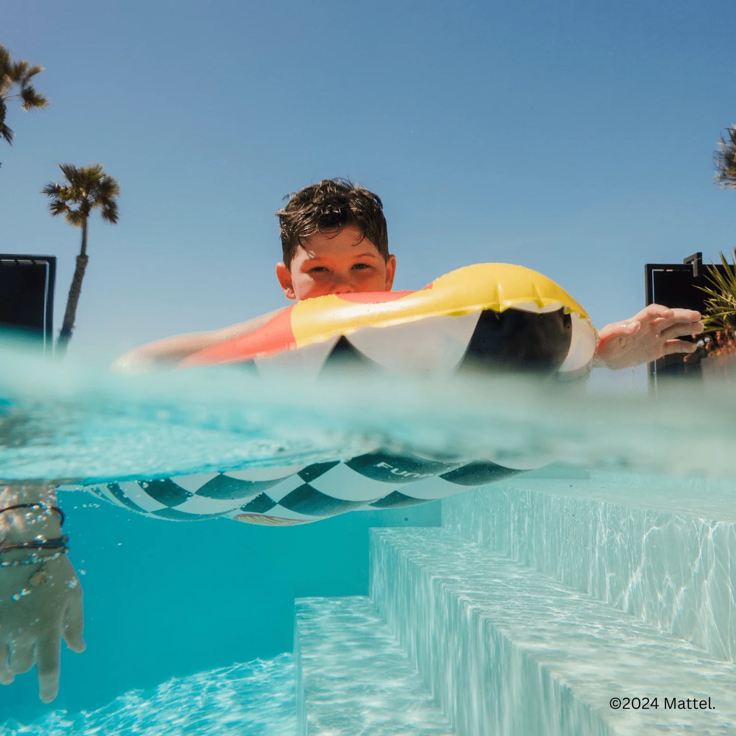 Hot Wheels Checkered Flame Surfboard (Reversible) Float