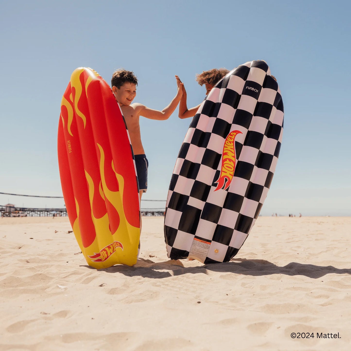 Hot Wheels Checkered Flame Surfboard (Reversible) Float