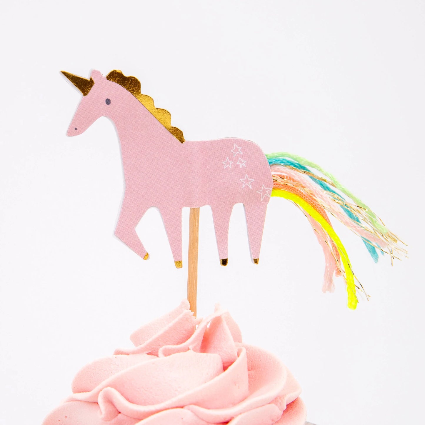 I Believe in Unicorns Cupcake Kit