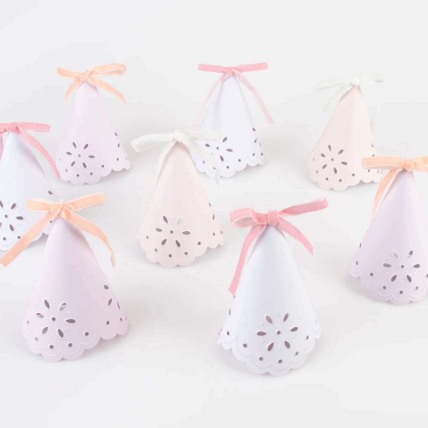 Broderie Anglaise Lace Party Hats (x 8)