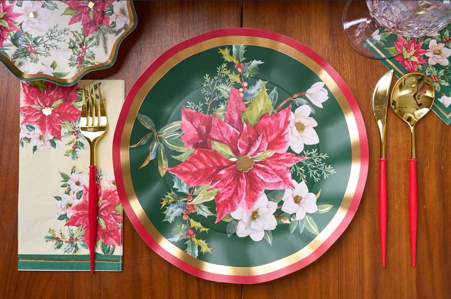 Wavy Dinner Plate Evergreen Floral/8 pkg