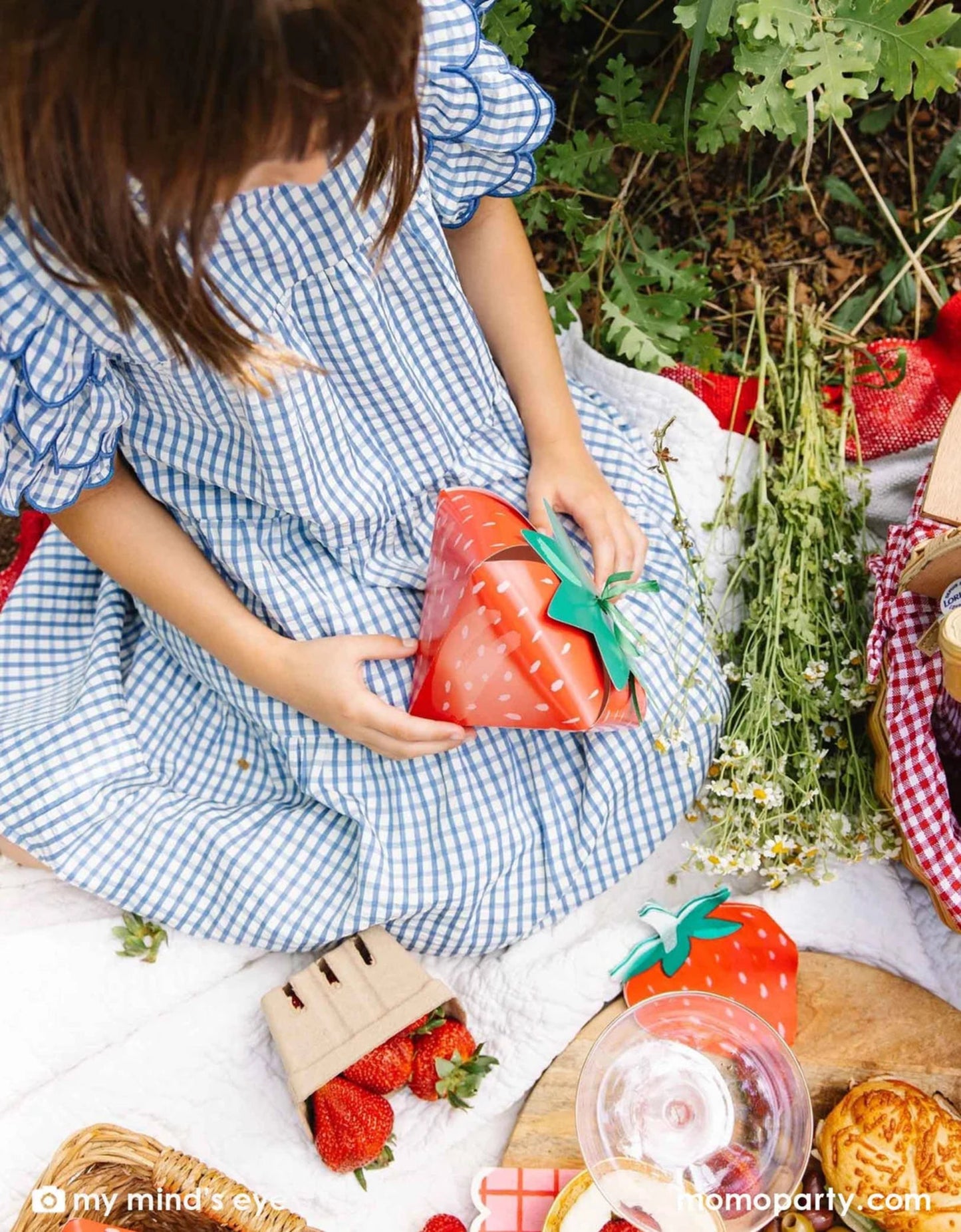 Strawberry Shaped Guest Napkin