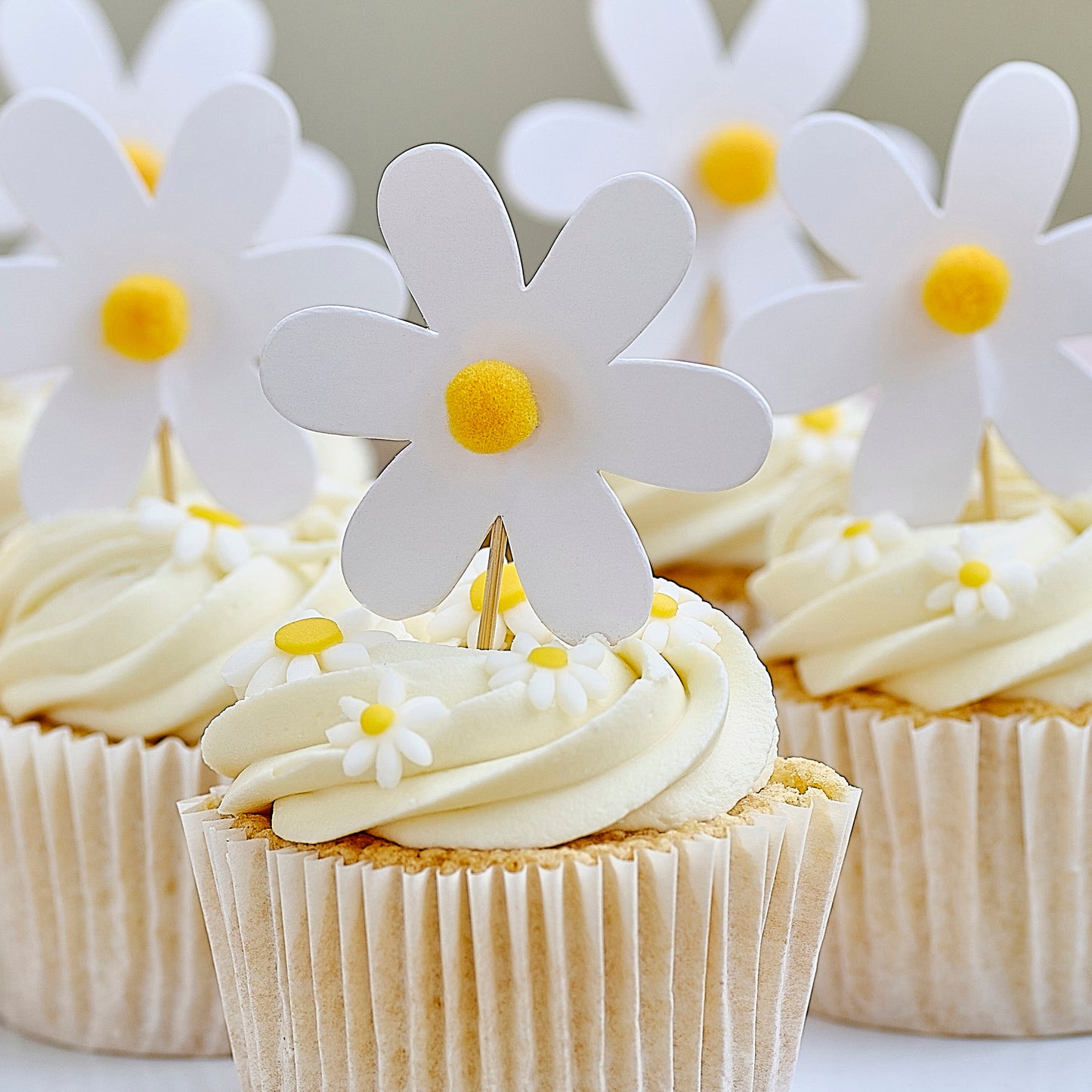 Daisy Cupcake Toppers with Pom Poms