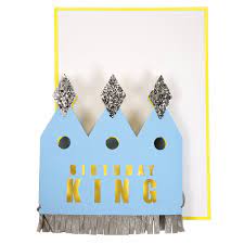 Tarjeta del rey del cumpleaños coronado