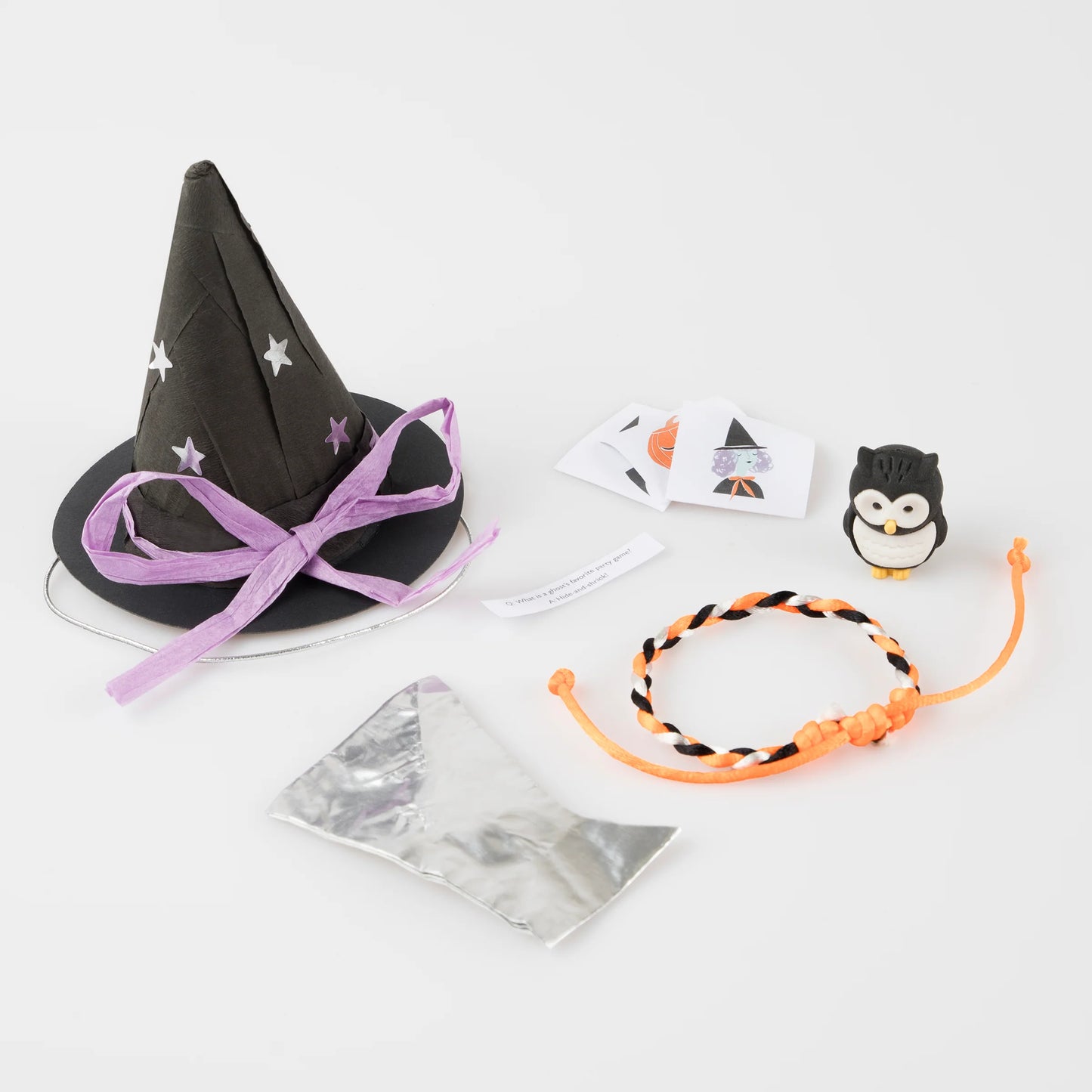 SURPRISE WITCH HATS