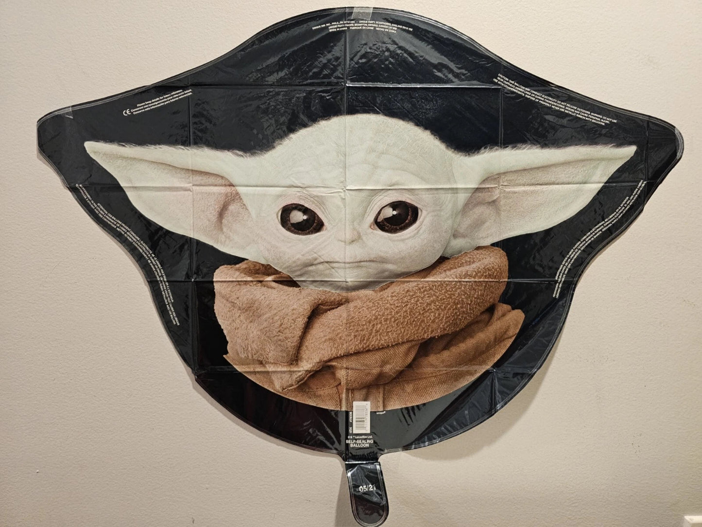 Mandalorian The Child Shaped Foil Balloon